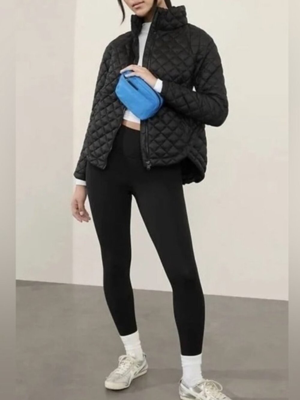 Athleta black quilted whisper featherless jacket, sm